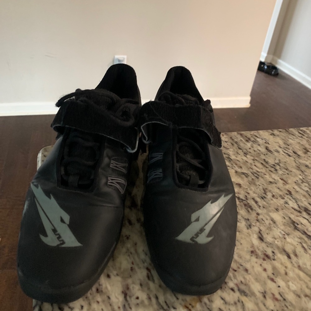 Velaasa strake weightlifting shoes size 10